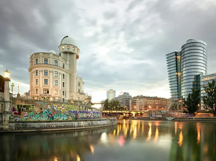   Donaukanal Wien von Horst & Daniel Zielske
