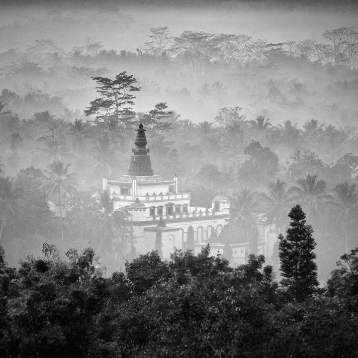 Hengki Koentjoro Fine Art Prints and Photography | LUMAS